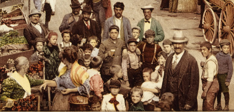 New York City, Mulberry Street, Vendors, 1900, historic photo, crowd of people