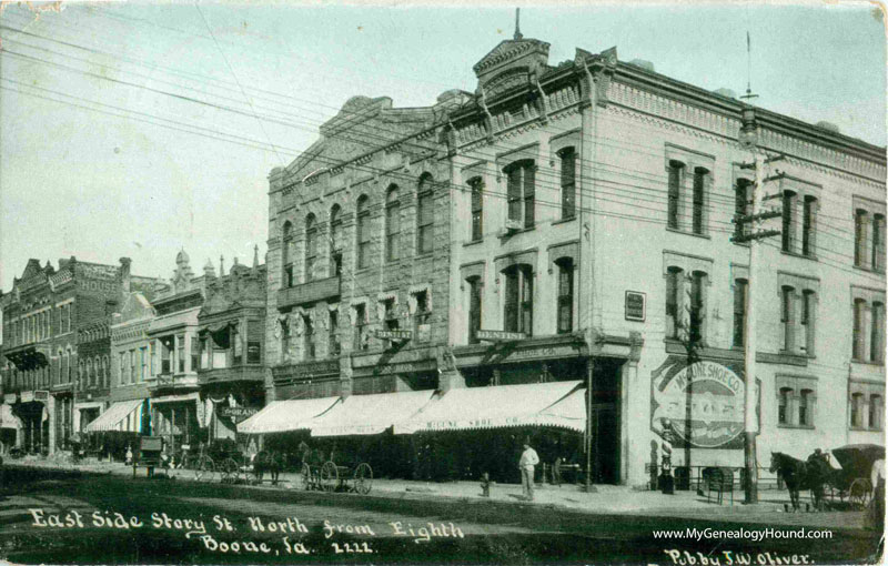 Boone, Iowa, East Side Story Street North from Eighth, vintage postcard, historic photo